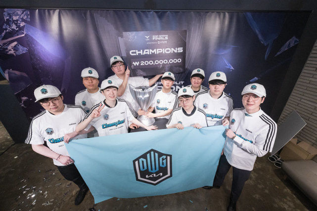 MAD横扫100T，BDD团战一打五鏖战多局半决赛，让粉丝疯狂欢呼